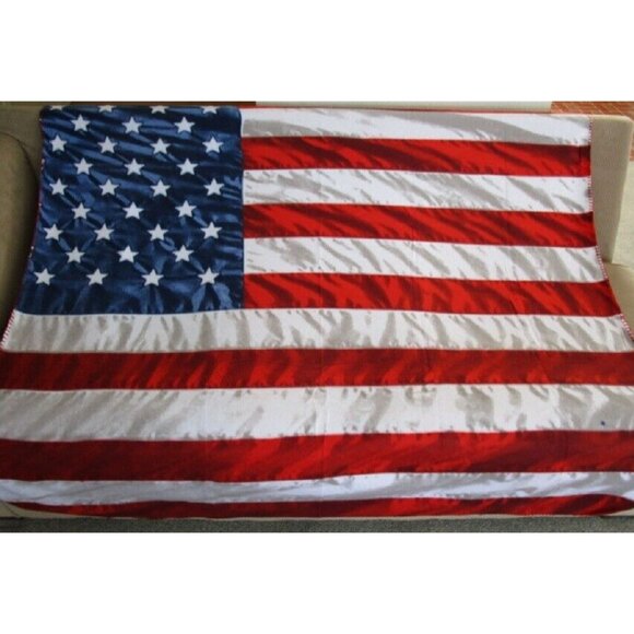 New Patriotic US USA American Flag Polar Fleece Throw Blanket 4th of July SOFT - Picture 2 of 3